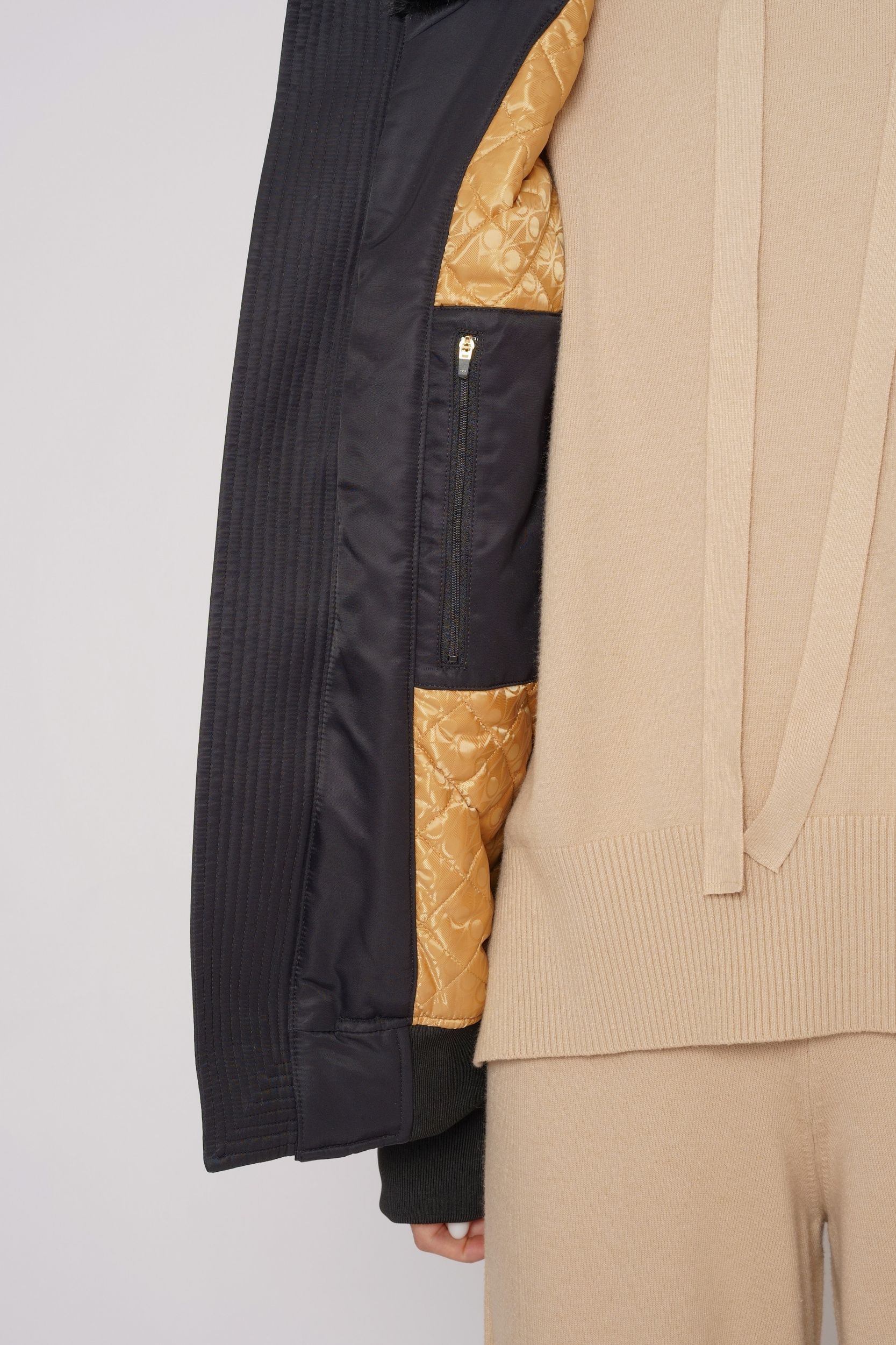 Куртка-бомбер